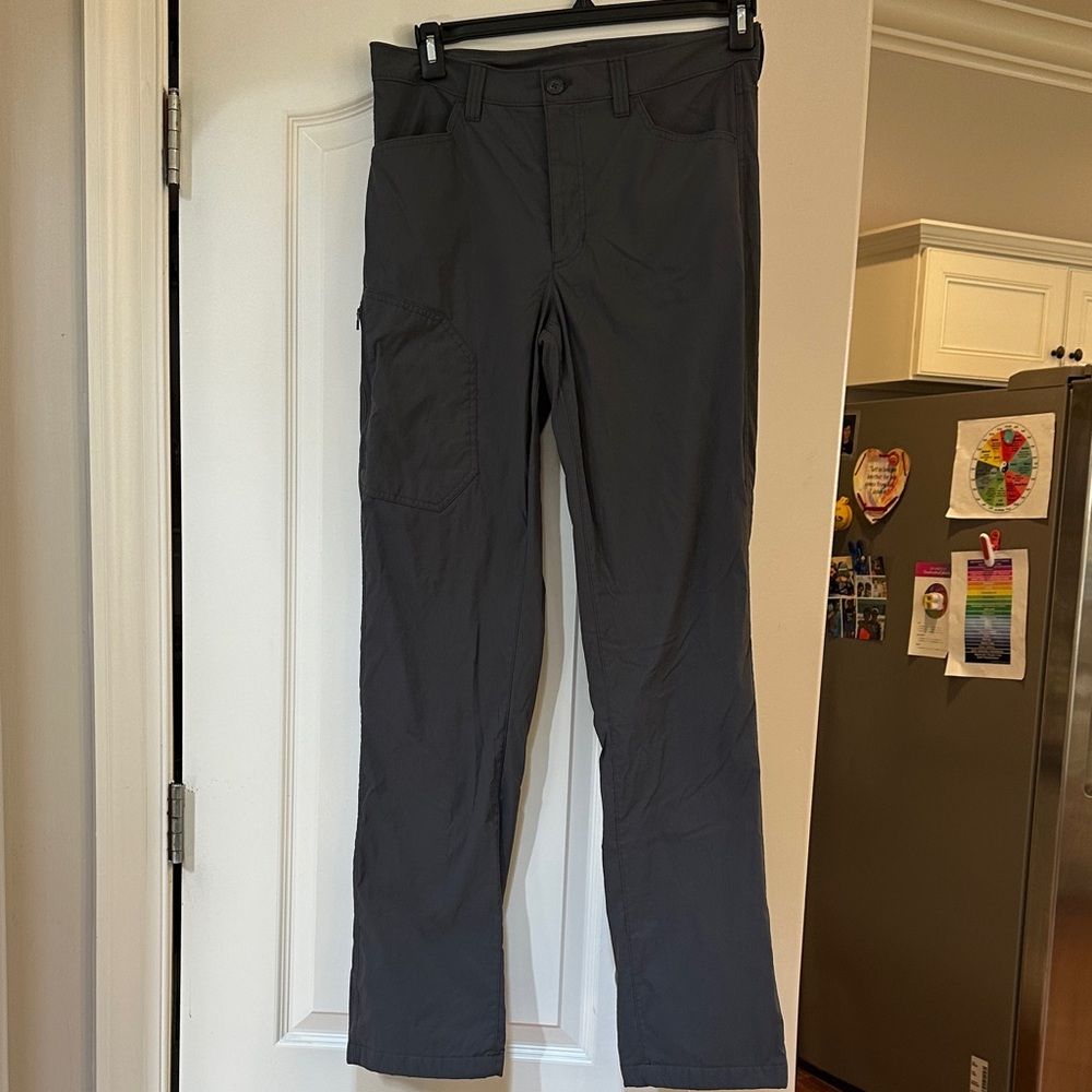 Eddie Bauer Men's Gray fleece lined tech pant